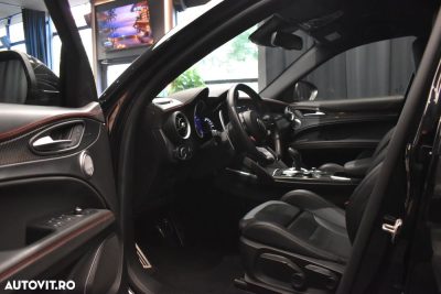 Alfa Romeo Stelvio 2.9 V6 Turbo AWD AT8 Quadrifoglio — photo 6
