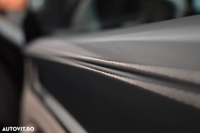 Porsche 911 4 GTS PDK — photo 28