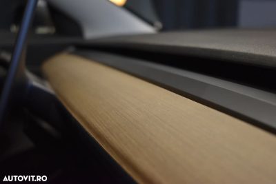 Tesla Model 3 Standard Reichweite Plus Hinterradantrieb — fotografia 13