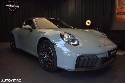 Porsche 911 4 GTS PDK — photo 2