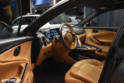 Aston Martin DBX — fotografia 4