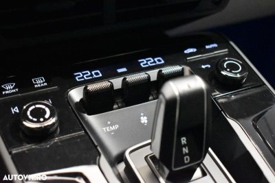Porsche 911 4 GTS PDK — photo 15