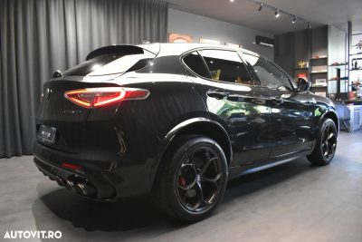 Alfa Romeo Stelvio 2.9 V6 Turbo AWD AT8 Quadrifoglio — photo 5